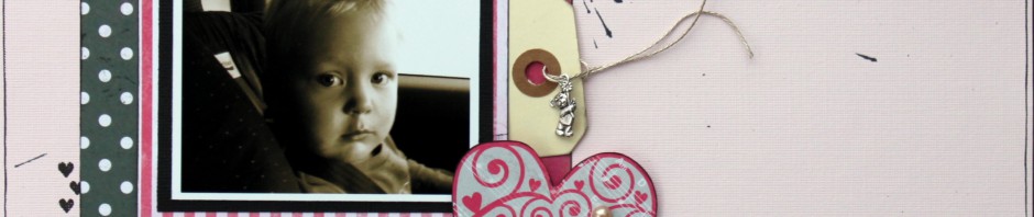 Rosa med Kaisercrafts Love Notes – Album Layout