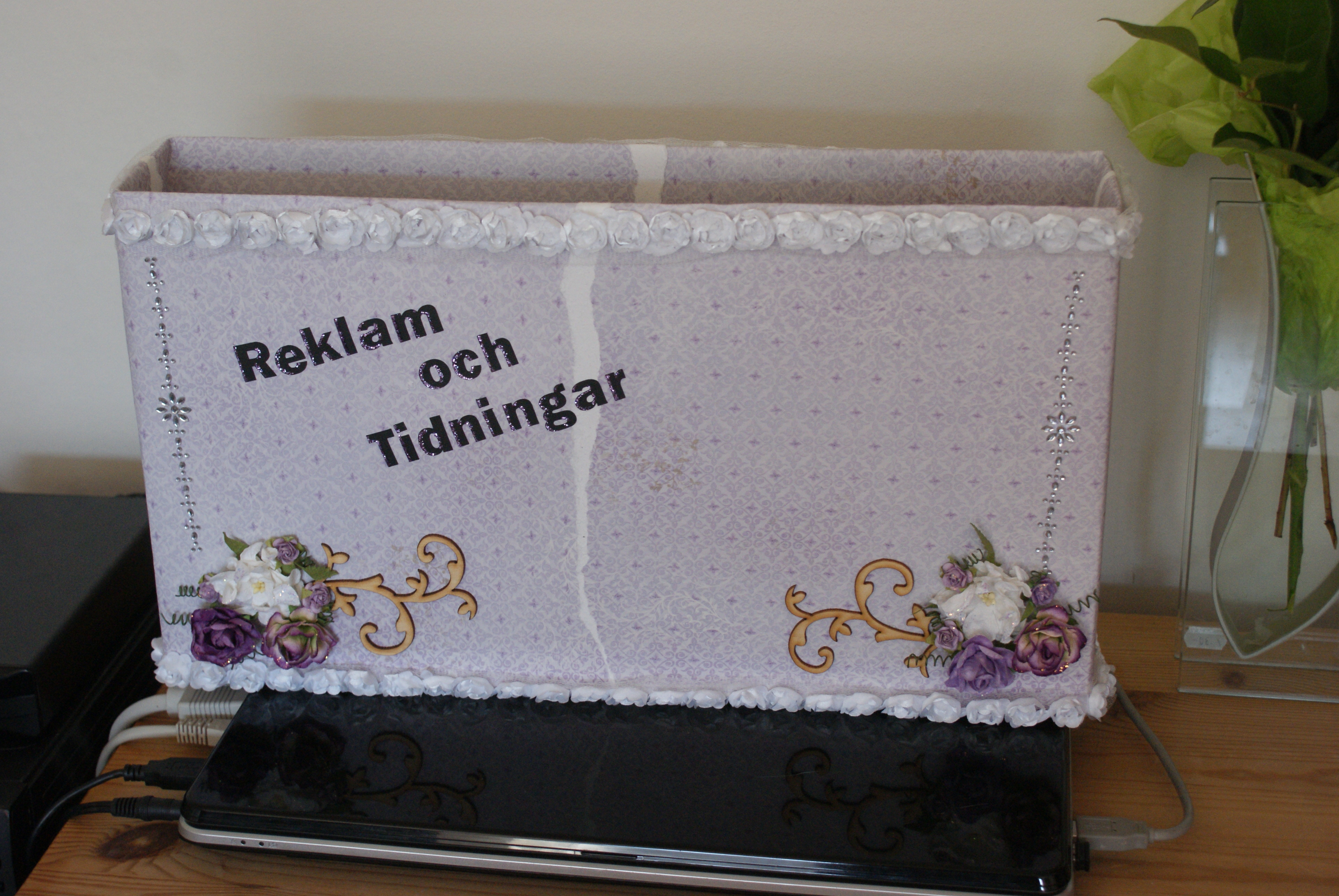 Tidnings- brev- och reklamfångare