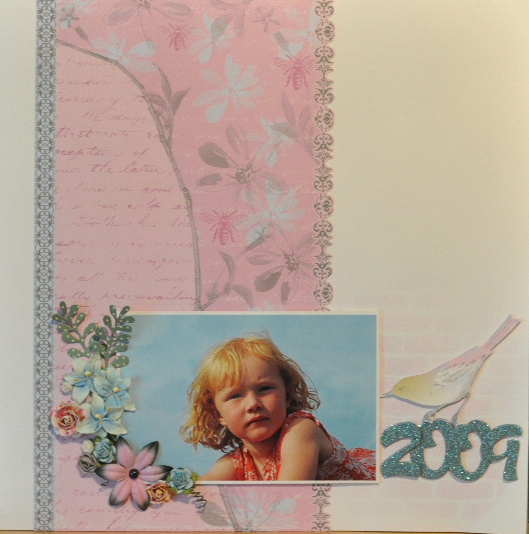 Album Layout – Vintage Girl
