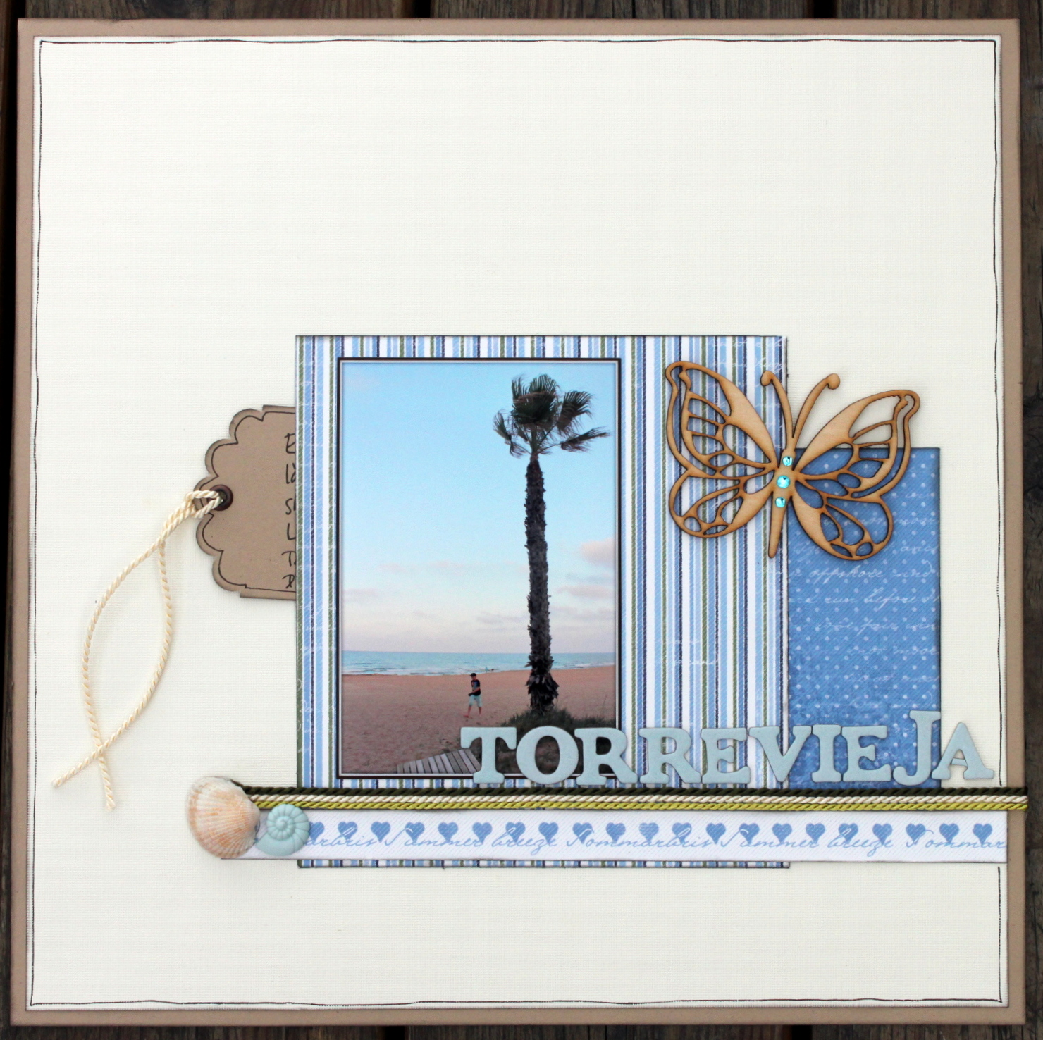 Layout – Scrapbooking – Vi drar till stranden!