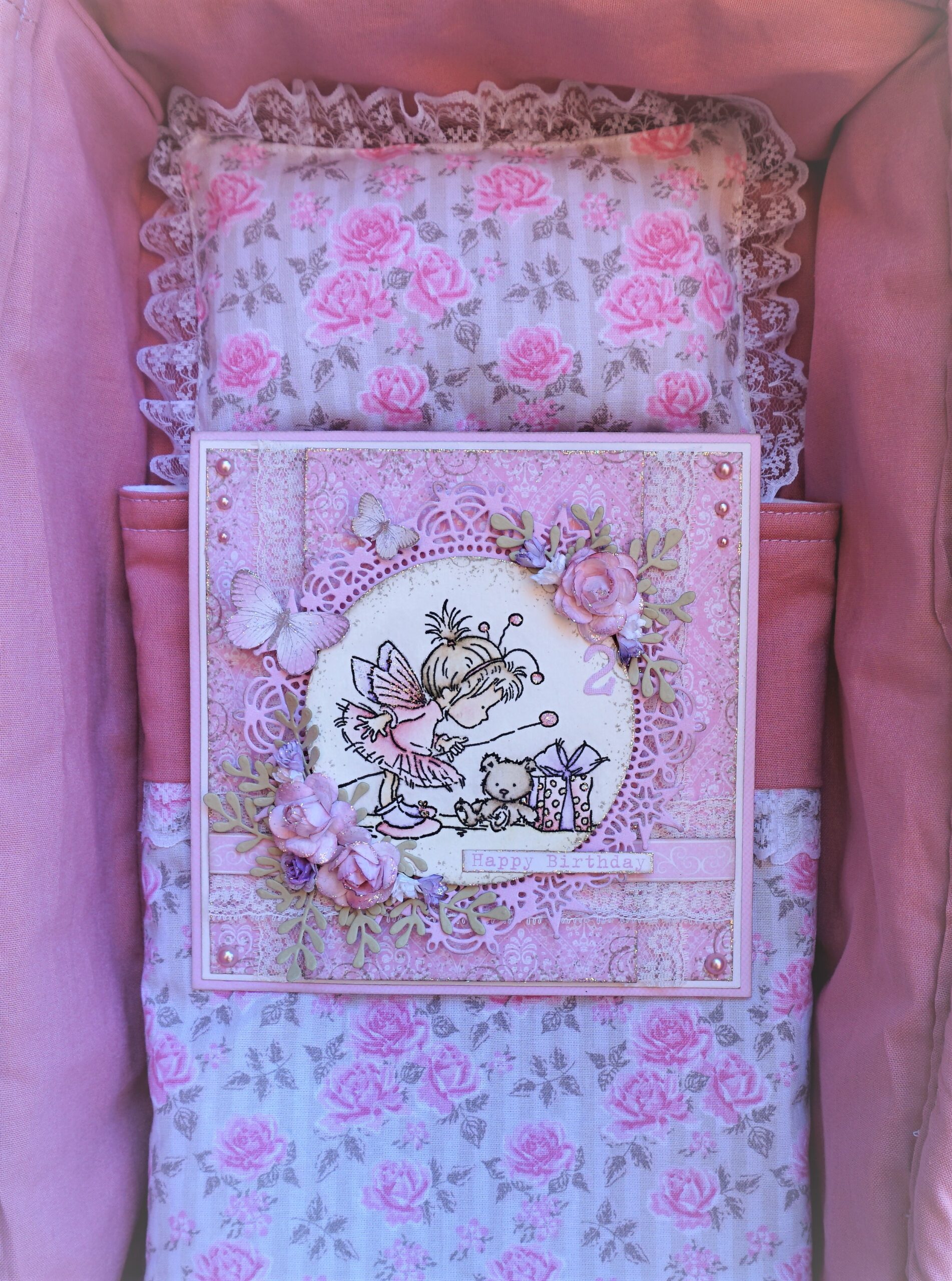 Födelsedagskort och present