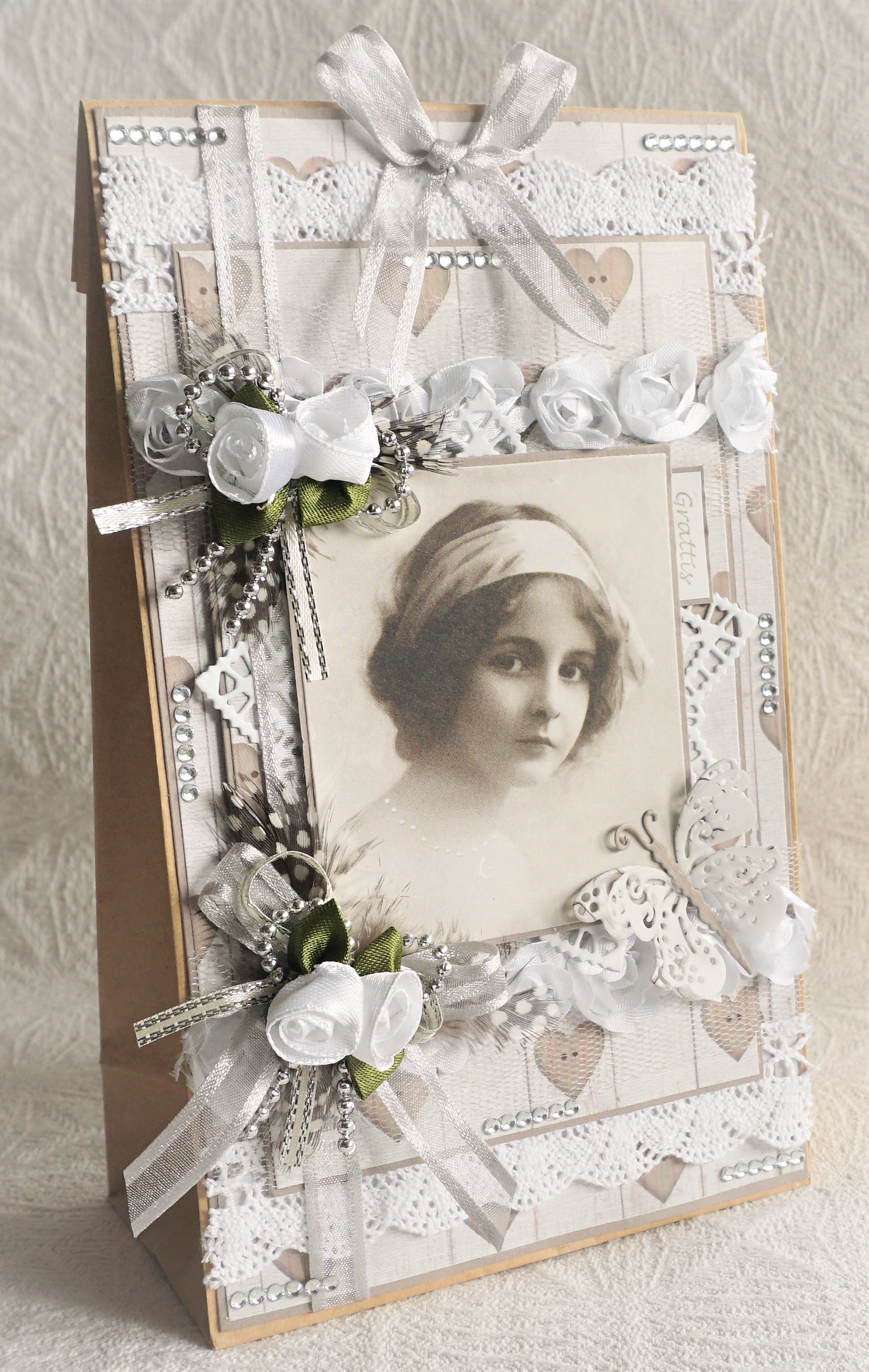 Presentpåse i shabby chic-stil