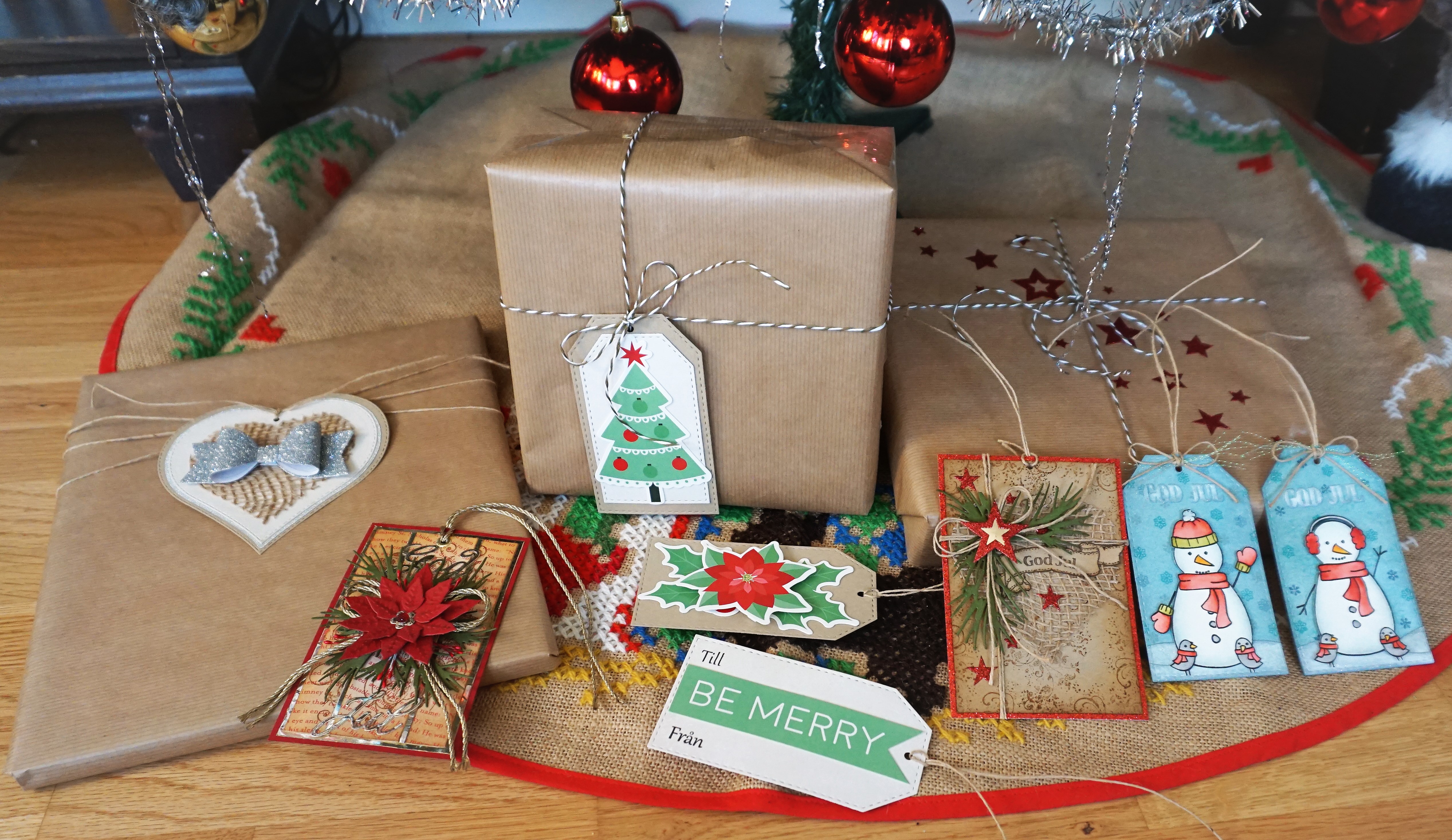 Tags, tags, tag och ett par paket