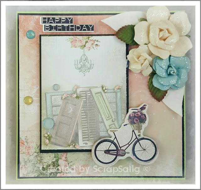 Vintagedörrar och cykel på födelsedagen